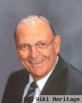 Leo L. Lindsey