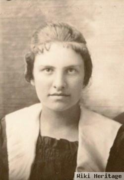 Mae Wellhausen Thompson