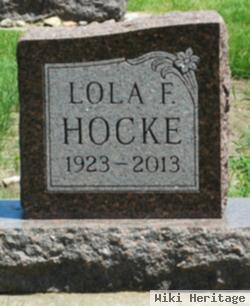 Lola Fern Hocke