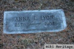 Anna L Lyons