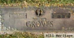 Thomas Cecil "tom" Groves