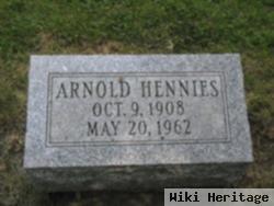 Arnold Hennies
