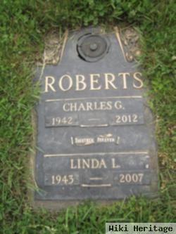 Linda Lee Saintz Roberts