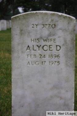 Alyce D Leinfelder