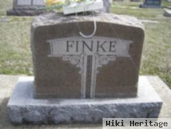 Winnie F Finke