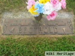 Bertha A Becthold