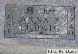 Anna J Pape Ludwig