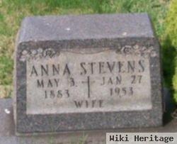 Anna Stevens