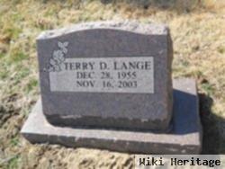 Terry D Lange