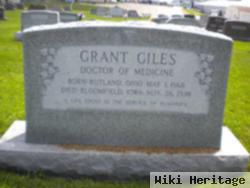 Dr Grant Giles