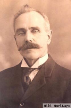 Niles Elmer Hawes