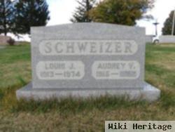 Audrey V Schweizer