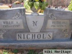 Ruth Evelyn Hollowell Nichols