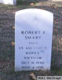 Robert E Smart