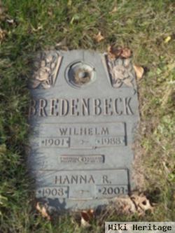 Hanna R Bredenbeck