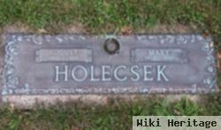 August Holecsek