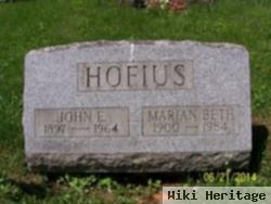 John E Hofius