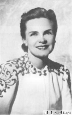 Helen "peg" Foster Snow