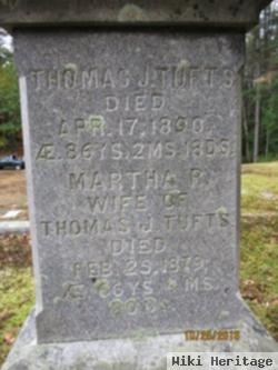 Thomas J Tufts