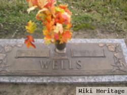 Matthew Earl Wells