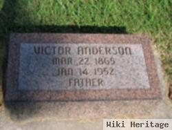 Victor Anderson