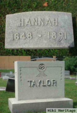 Hannah Van Hoozen Taylor