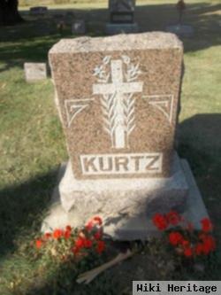 Mary C Kurtz