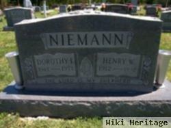 Henry W Niemann