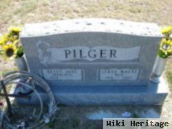 Lerue Wayne "bud" Pilger