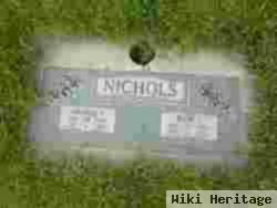 Harold E Nichols