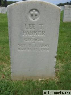 Lee T Parker