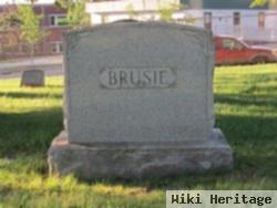 Delavan Brusie