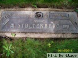 Mae E Stoltenberg