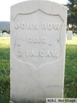 Pvt John Row