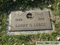 Larry G Lueck