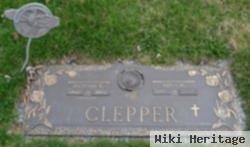 Richard E Clepper