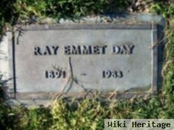 Ray Emmet Day