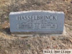 Lillian M Hasselbrinck