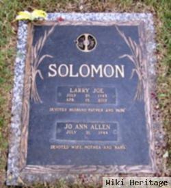 Larry Joe Solomon