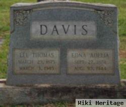 Lee Thomas Davis