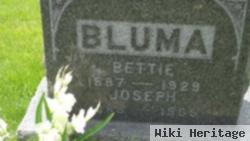 Bettie E. Hundley Bluma