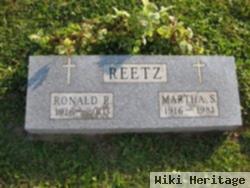 Ronald R Reetz