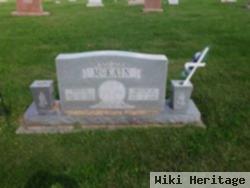 Hezzie R. Mckain