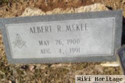 Albert L Mckee