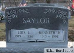 Lois L Saylor