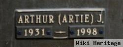 Arthur J. "artie" Defluri