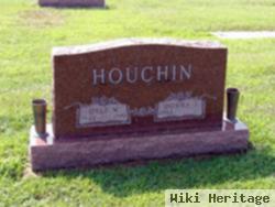 Dale W Houchin