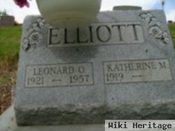 Leonard O Elliott