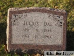 Julius Dae