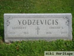 Antonett Kozel Yodzevicis